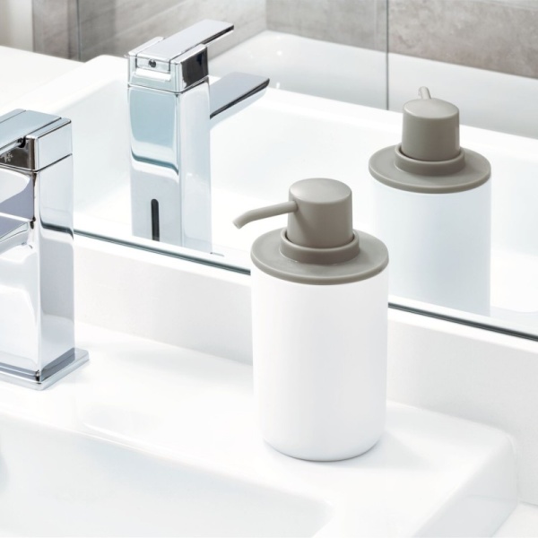 InterDesign / Дозатор для жидкого мыла Cade 360 мл (100914) InterDesign / Дозатор для жидкого мыла Cade 360 мл (100914)